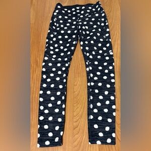 OUTDOOR VOICES TechSweat 3/4 Black White Polka Dot Leggings Small